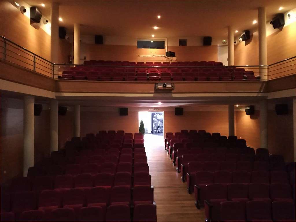 Teatro Lauro Olmo en O Barco de Valdeorras - Imagen 4