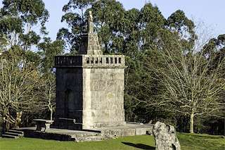 Fechas, información, programa, cartel, imágenes, mapa y ubicación de Mirador y Capilla de Cristo Rey  en  Ponte Caldelas
