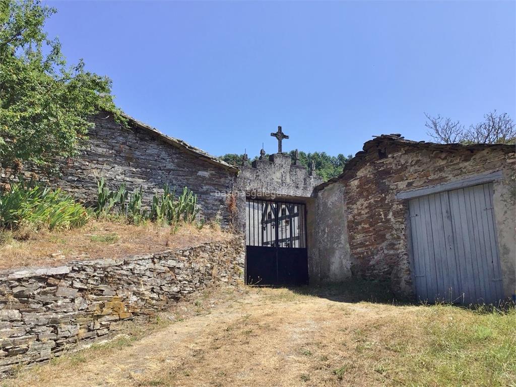 imagen principal Cementerio de Samos