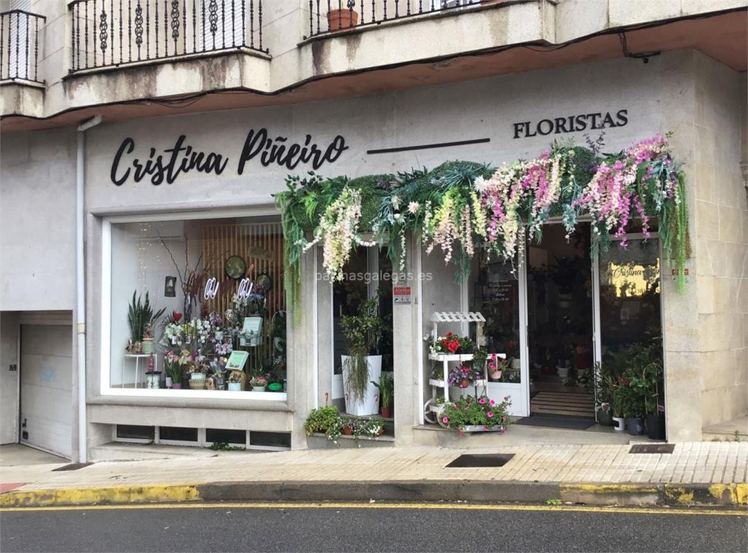 Cristina Piñeiro Floristas - Flor 10 en Marín