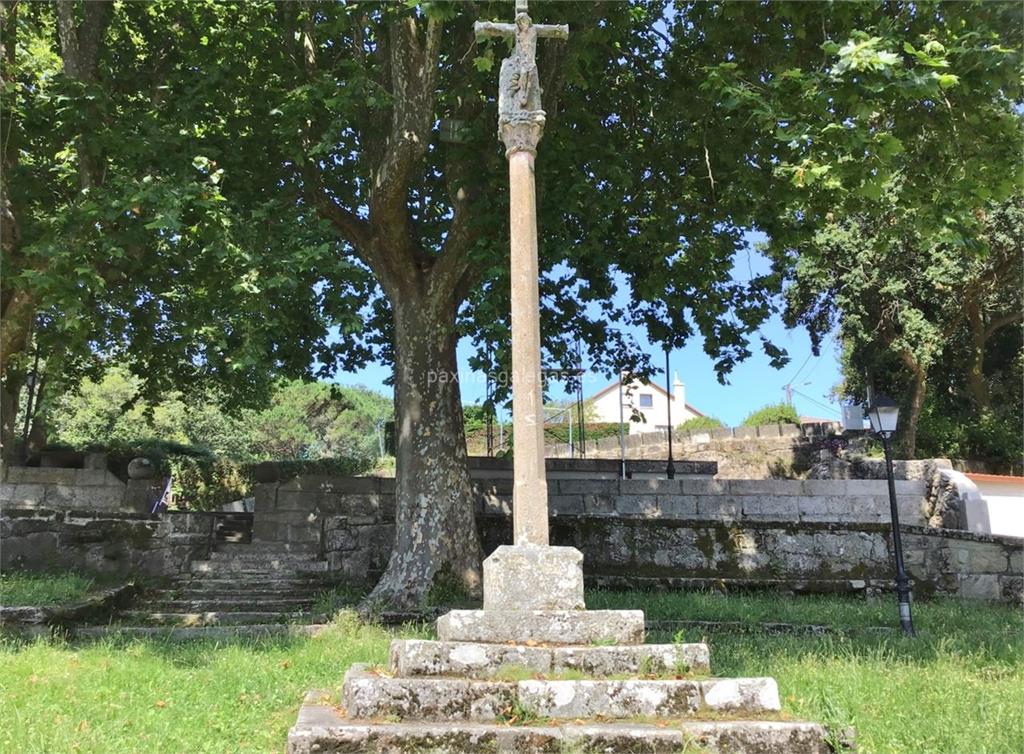 imagen principal Cruceiro de Santa María de Darbo