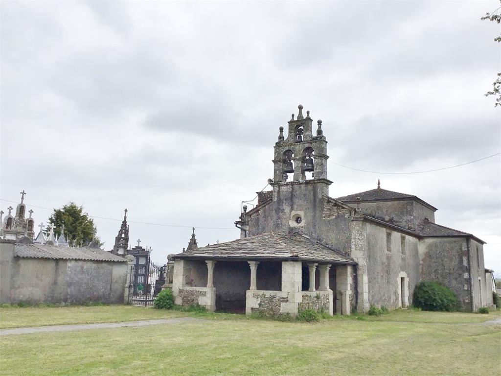 imagen principal Iglesia y Cementerio de San Juan de Sistallo
