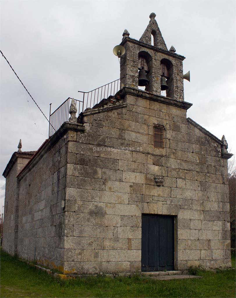 imagen principal Parroquia de San Amaro das Regadas