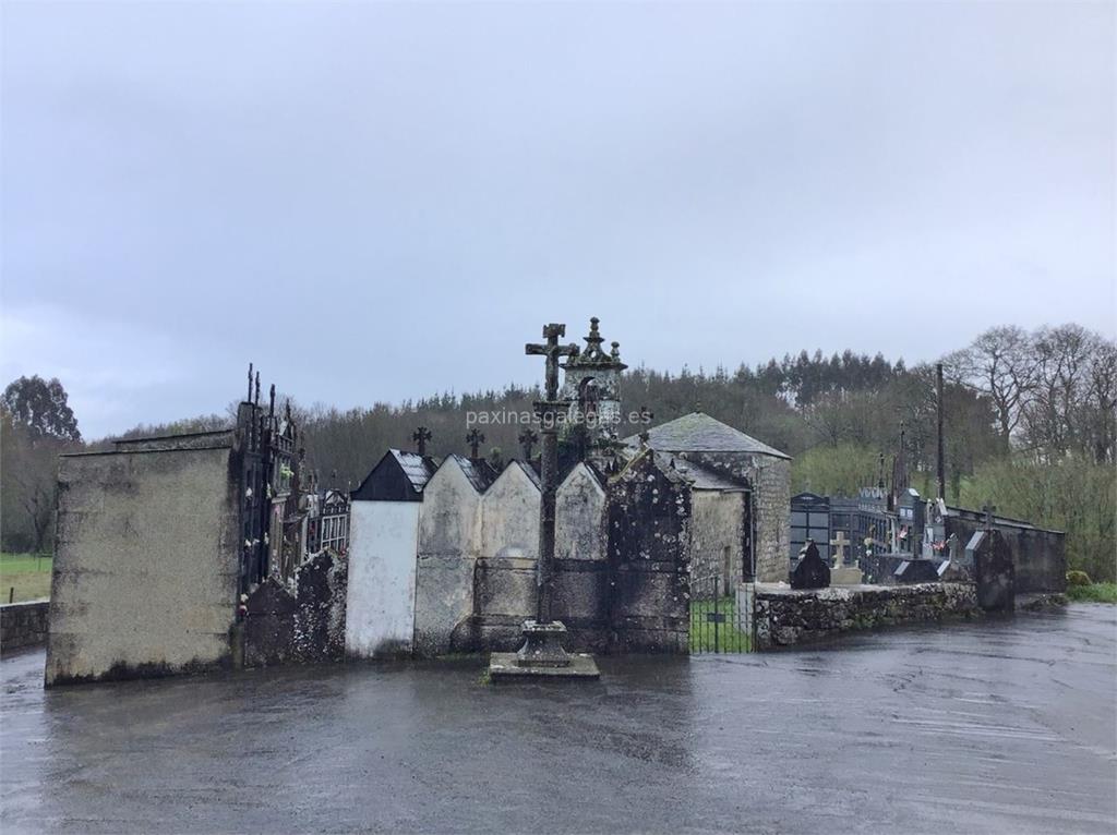 imagen principal Parroquia y Cementerio de San Julián de Roimil