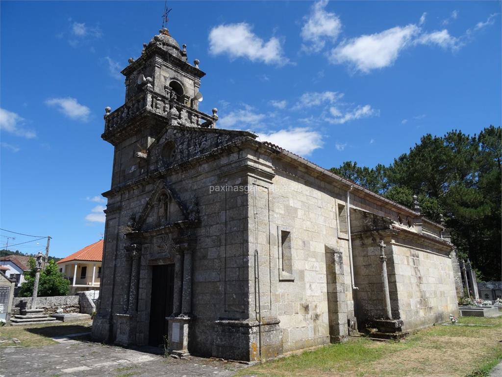 imagen principal Parroquia y Cementerio de San Lourenzo de Fustáns