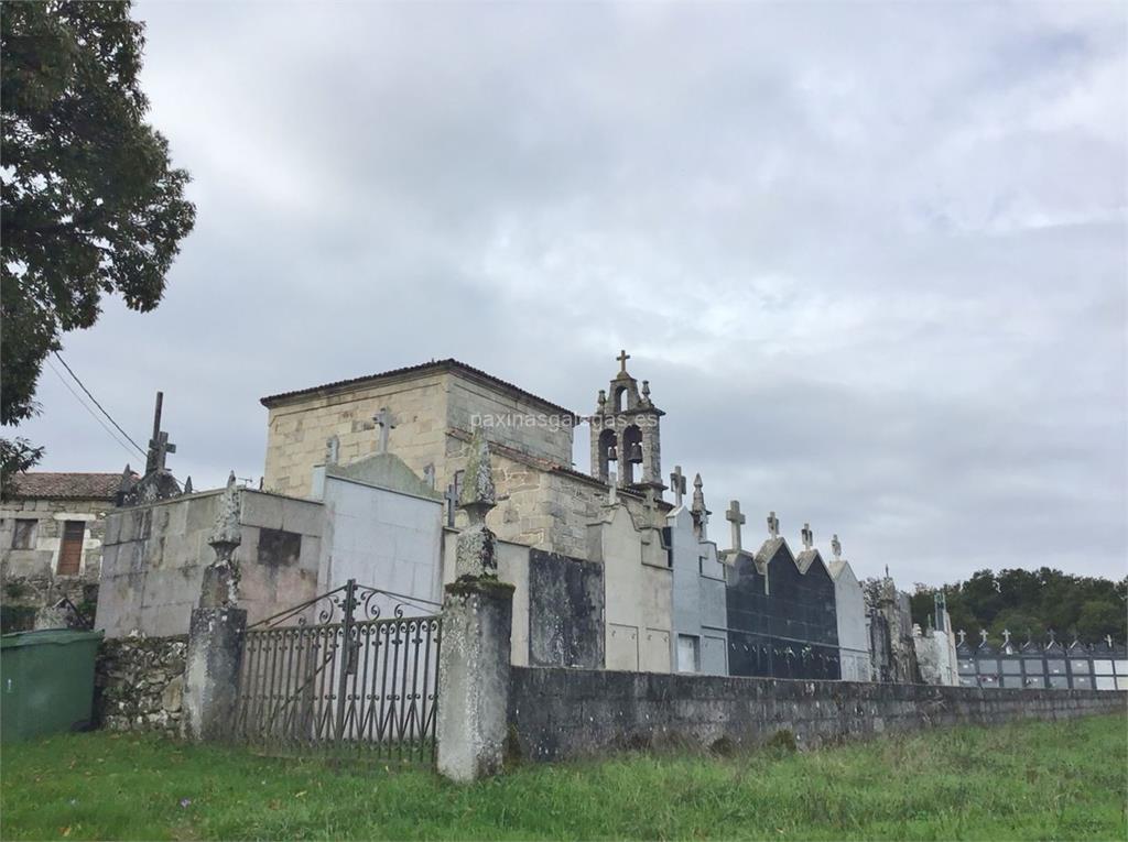 imagen principal Parroquia y Cementerio de San Lourenzo de Peibás