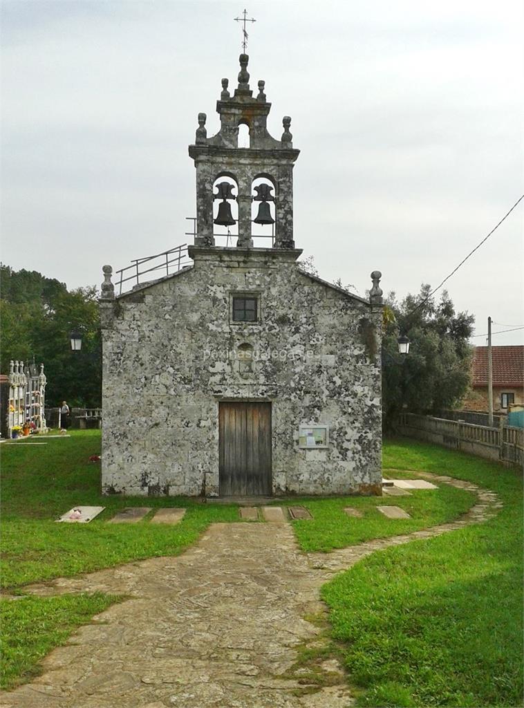 imagen principal Parroquia y Cementerio de San Lourenzo de Pousada