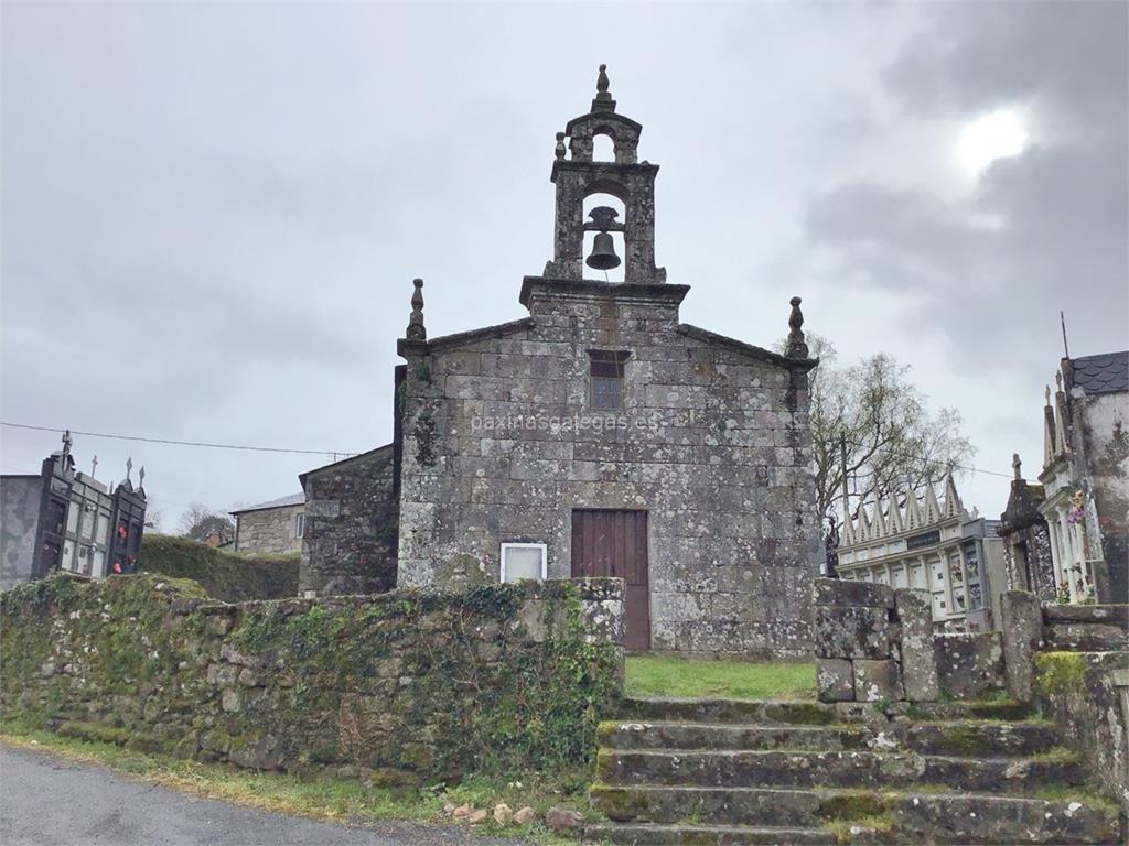 imagen principal Parroquia y Cementerio de San Martiño de Bra