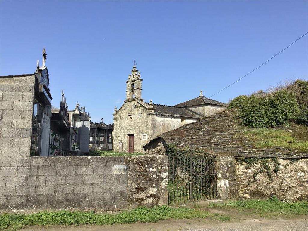 imagen principal Parroquia y Cementerio de San Martiño de Vilameá