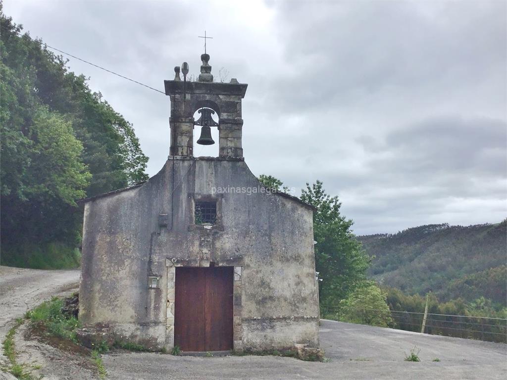 imagen principal Parroquia y Cementerio de San Martiño de Vilaouruz