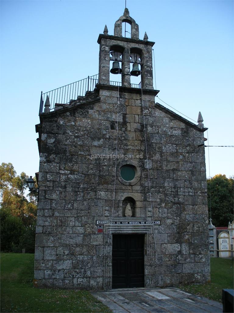 imagen principal Parroquia y Cementerio de San Miguel de Boullón