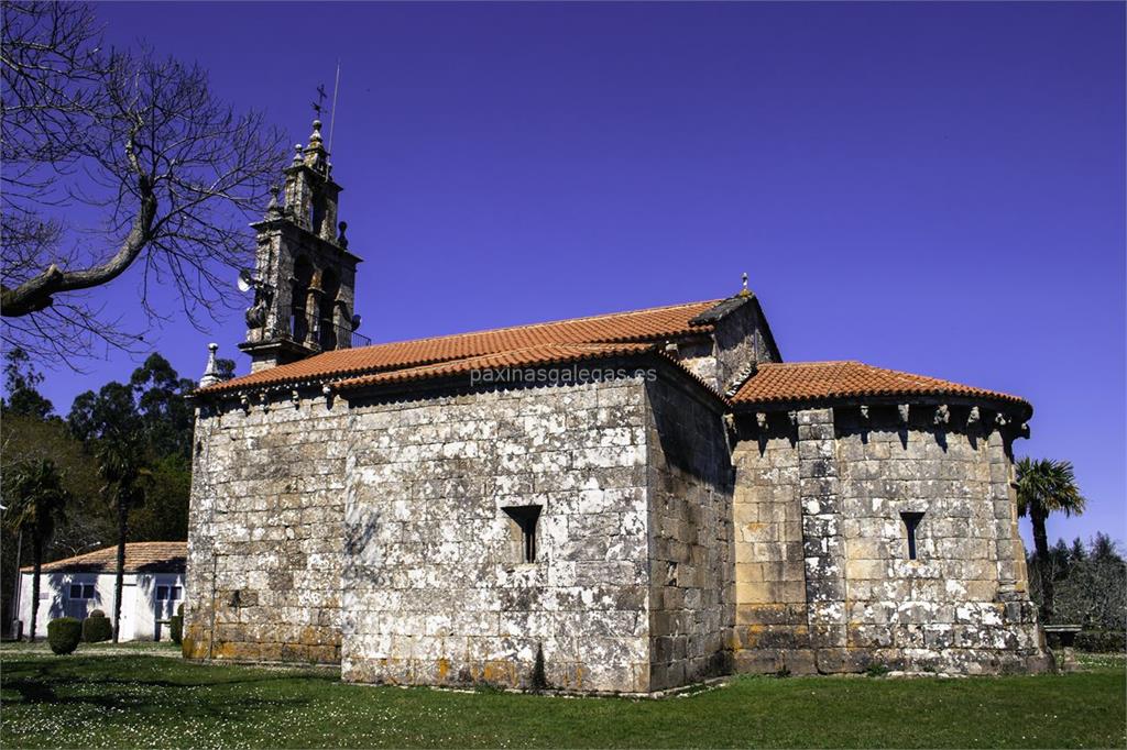 imagen principal Parroquia y Cementerio de San Miguel de Moreira