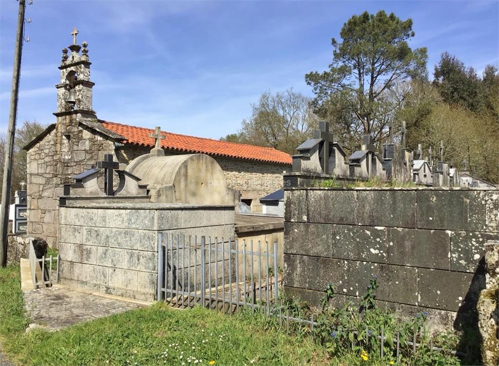 imagen principal Parroquia y Cementerio de San Pedro de Salaia