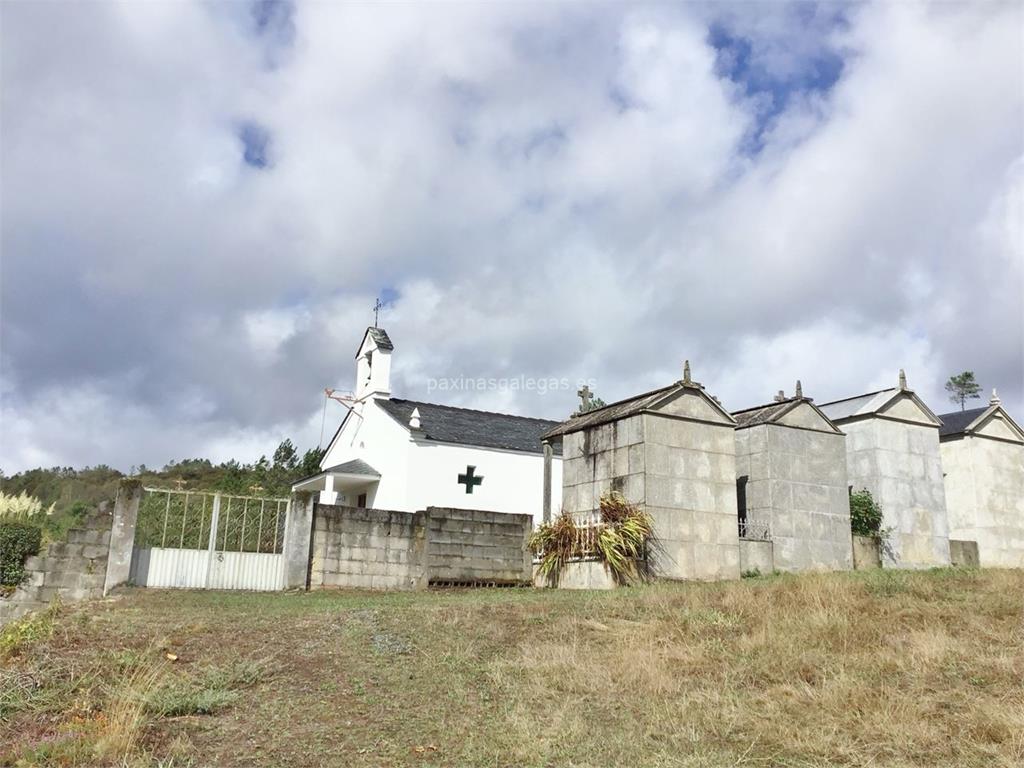 imagen principal Parroquia y Cementerio de San Pedro de Vilarbasín