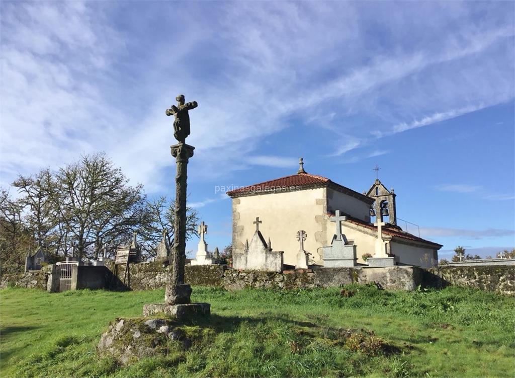 imagen principal Parroquia y Cementerio de San Xoán de Vilatán