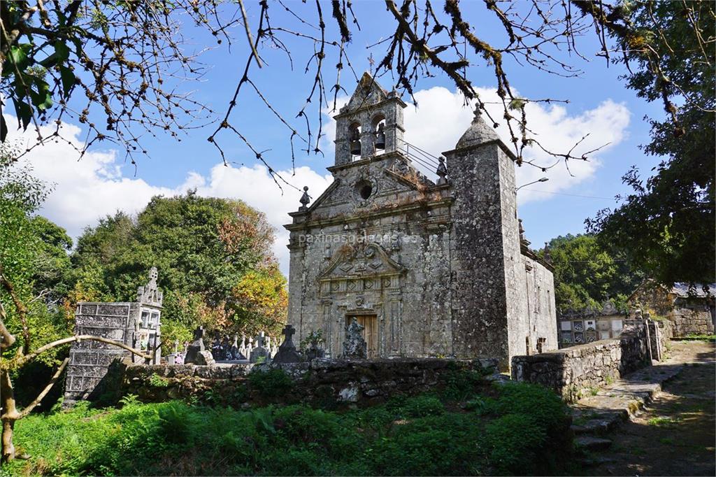 imagen principal Parroquia y Cementerio de Santa Baia de Reádigos