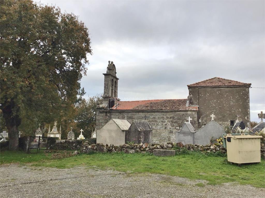 imagen principal Parroquia y Cementerio de Santa Cecilia de Freán