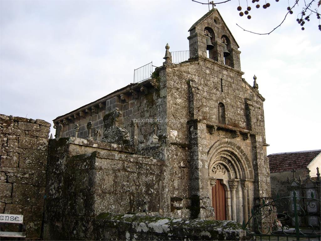 imagen principal Parroquia y Cementerio de Santa Comba de Treboedo