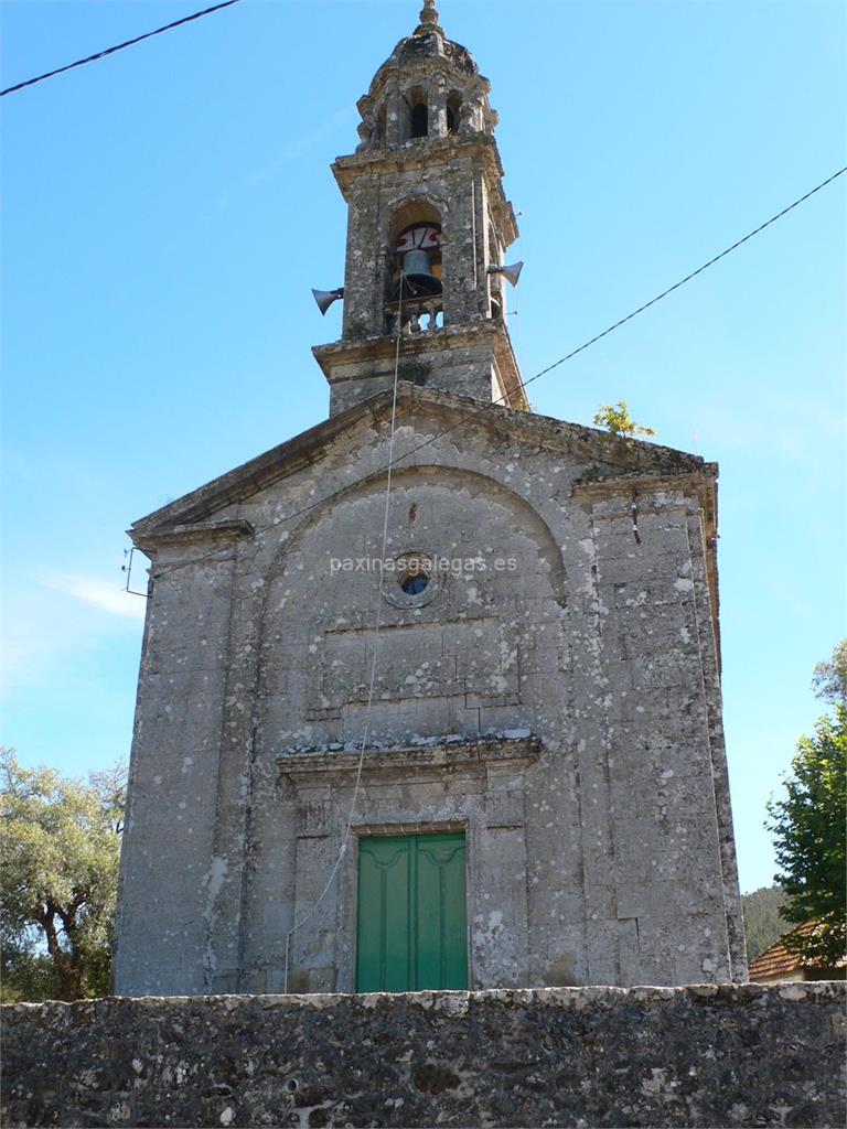 imagen principal Parroquia y Cementerio de Santa Cristina de Vinseiro