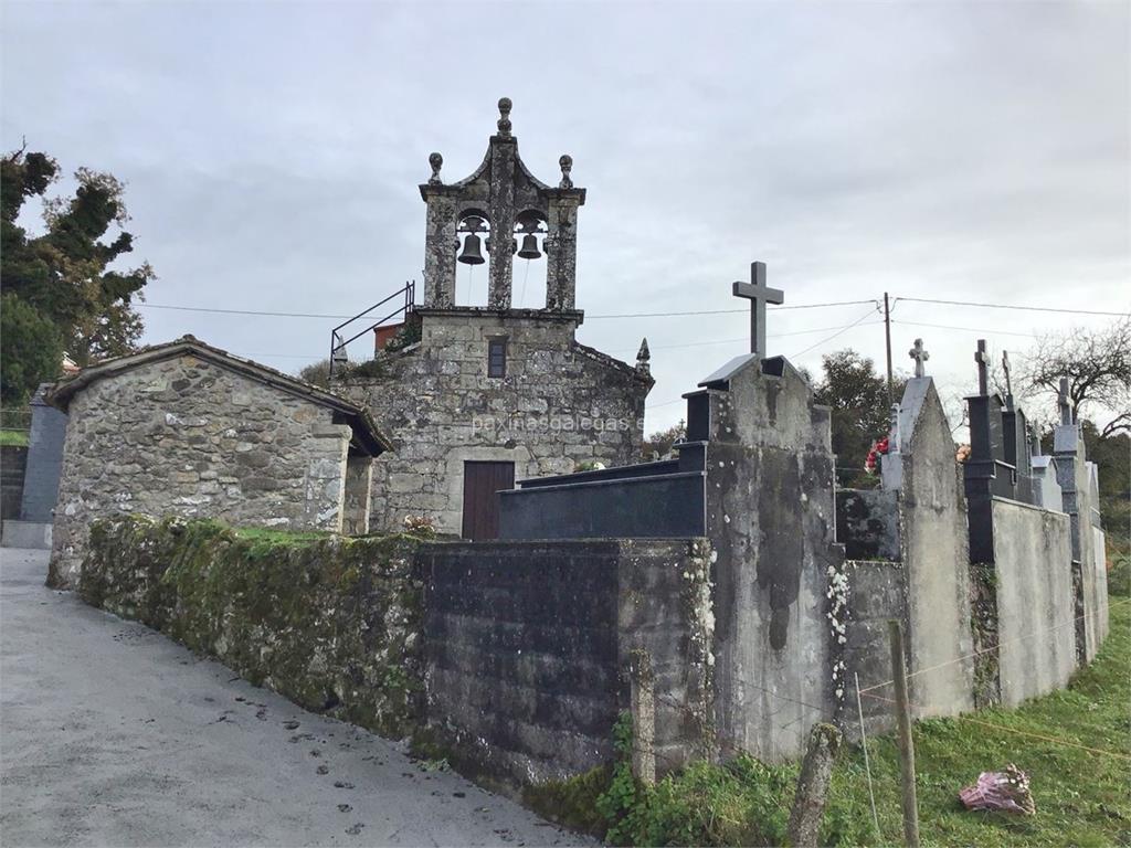 imagen principal Parroquia y Cementerio de Santa Mariña de Rosende