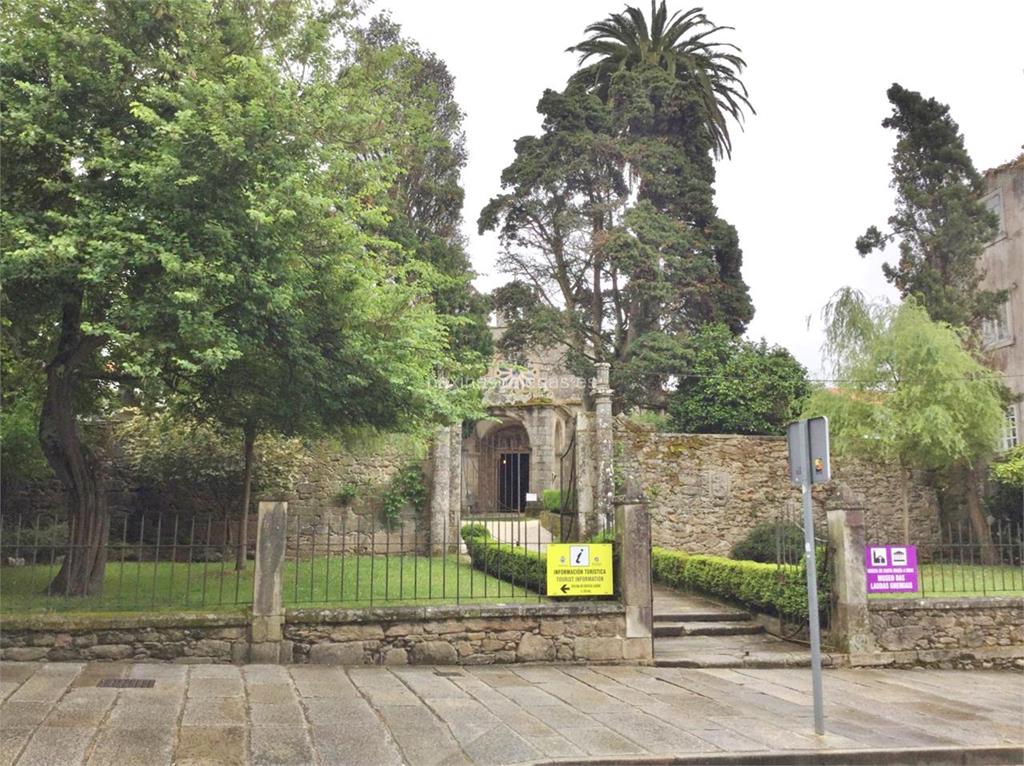 imagen principal Parroquia y Cementerio de Santa María A Nova