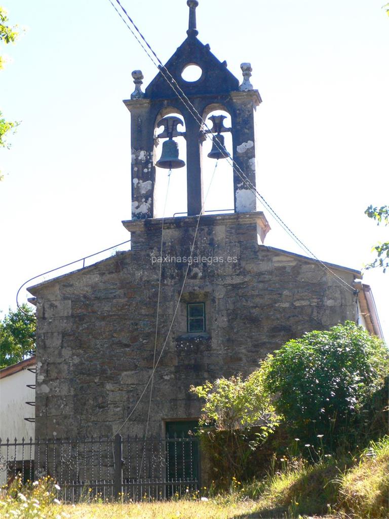 imagen principal Parroquia y Cementerio de Santa María de Arnego