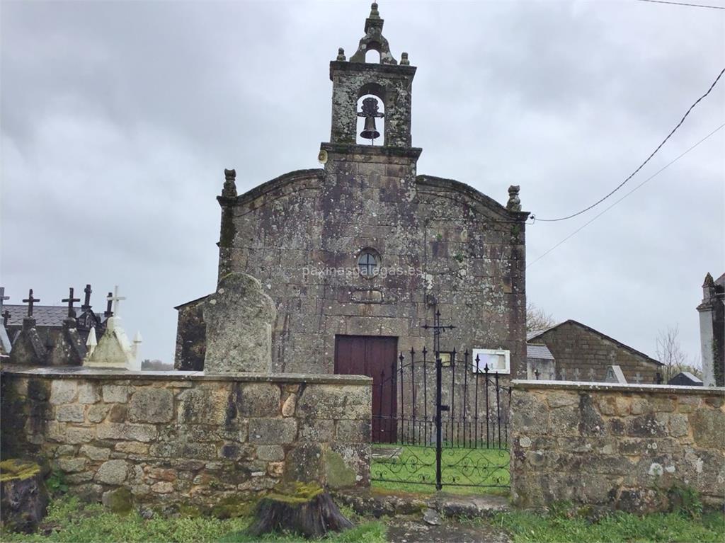 imagen principal Parroquia y Cementerio de Santa María de Lamas