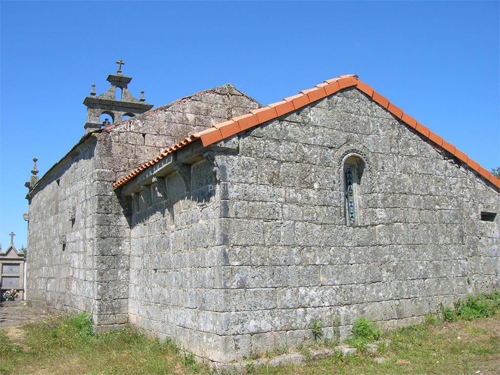 imagen principal Parroquia y Cementerio de Santa María de Perrelos