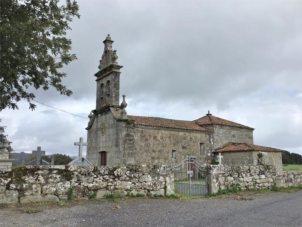 imagen principal Parroquia y Cementerio de Santiago de Cicillón