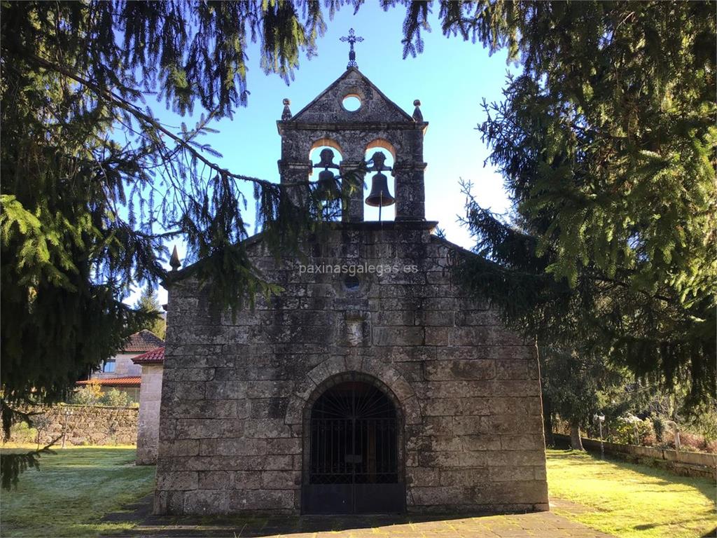 imagen principal Parroquia y Cementerio de Santiago de Covelo