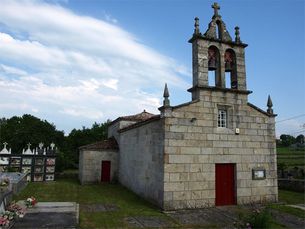 imagen principal Parroquia y Cementerio de Santiago de Dorra