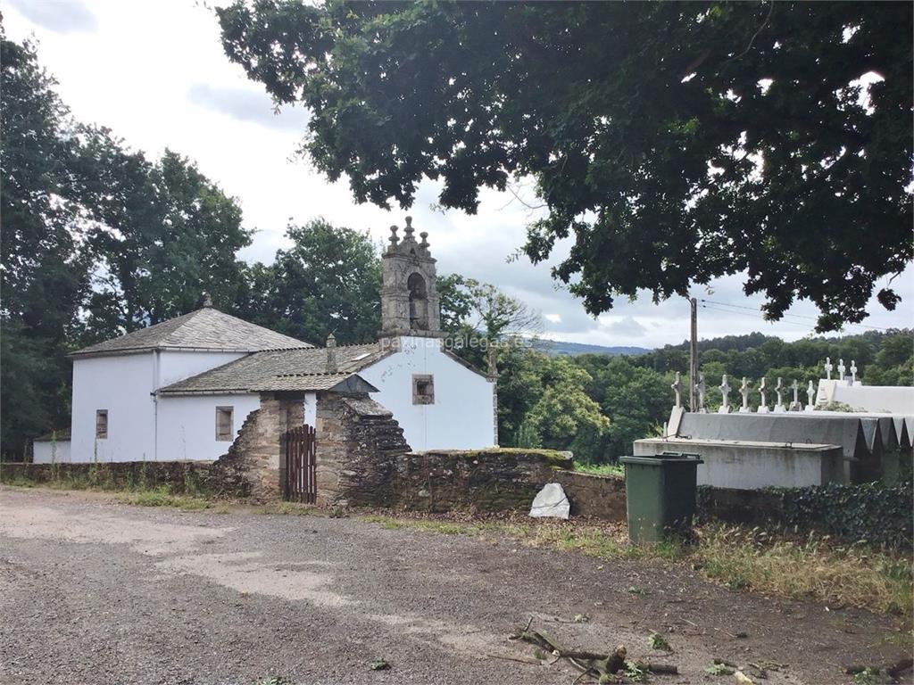 imagen principal Parroquia y Cementerio de Santiago de Souto de Ferradal