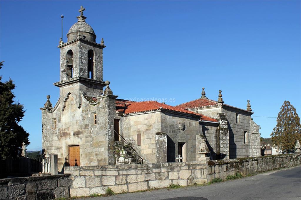 imagen principal Parroquia y Cementerio de Santiago Parada de Amoeiro