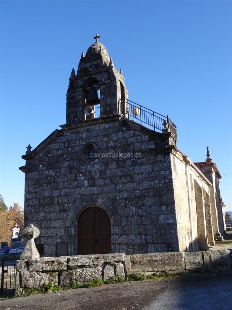 imagen principal Parroquia y Cementerio de Vilameá de Ramirás