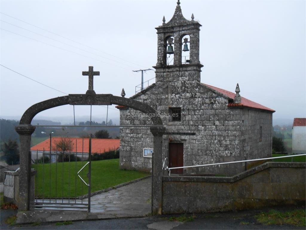 imagen principal Parroquia y Cementerio Viejo de San Pedro de Castriz
