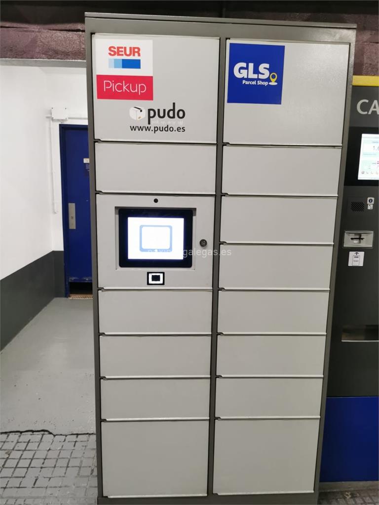 imagen principal Punto de Recogida Seur Locker (Interparking Plaza Galicia)